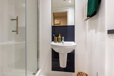 1 bed studio, Whitelock Street, Woodhouse, Leeds, LS71EH - Image 3